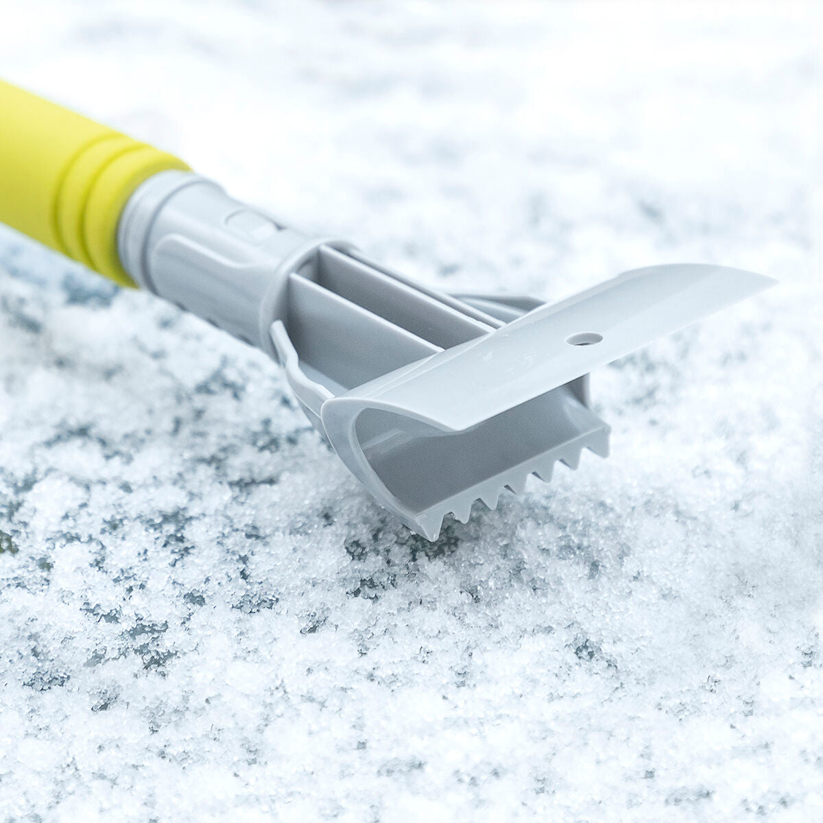 3-in-1 Telescopic Ice Scraper